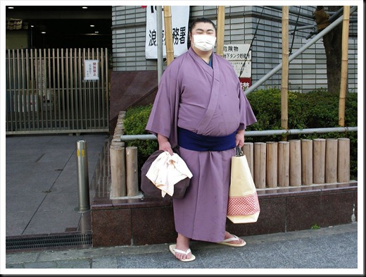 Sumo Wrestler, Osaka