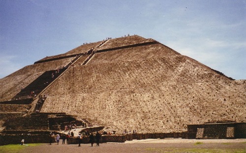Mexico - Teotihuacan - Pyramid of the Sun